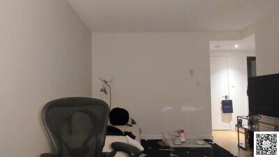 classyceline public webcam profile photo 4
