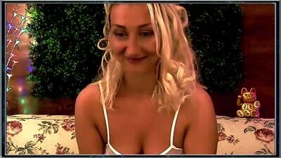 classymelyna public webcam profile photo 10