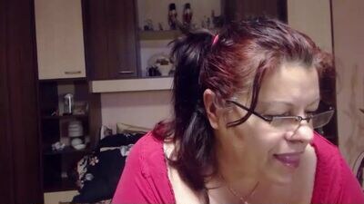 claudia2019 public webcam profile photo 2
