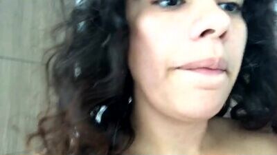 clitty_flor public webcam profile photo 3