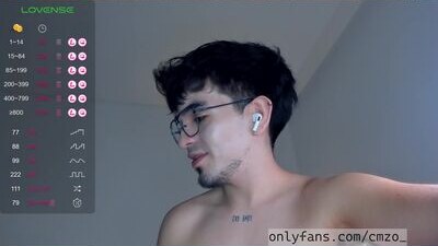 cmzo_ public webcam profile photo 10