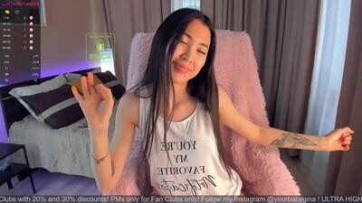coca_gina public webcam profile photo 2