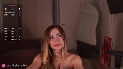 coconutaura public webcam profile photo 3