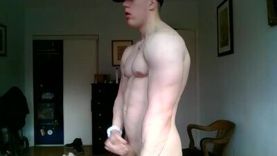 college_muscle public webcam profile photo 2