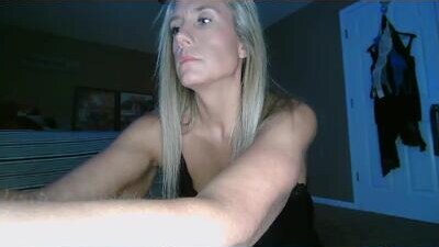comfycurvymilf218 public webcam profile photo 6