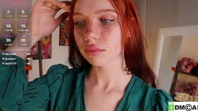 connie_monus public webcam profile photo 2