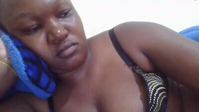 coolgirl001 public webcam profile photo 9
