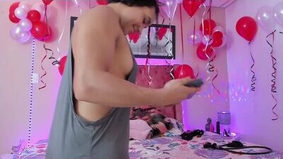 couple_muscle public webcam profile photo 7