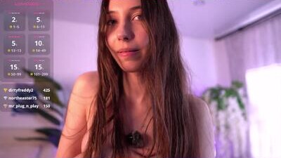 cozy_dream public webcam profile photo 10