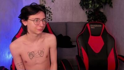 creedadam public webcam profile photo 4