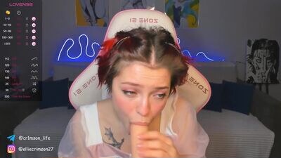 crimson_baby public webcam profile photo 3