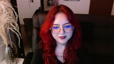 crimson_tati public webcam profile photo 3