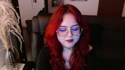 crimson_tati public webcam profile photo 5
