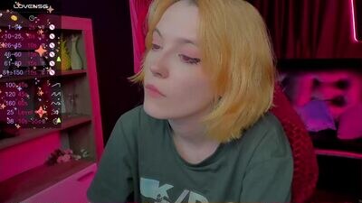 crispy_tati public webcam profile photo 3