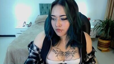 cristal_kosh public webcam profile photo 2