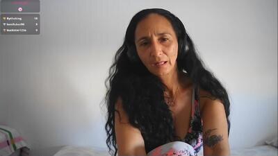 cristalvelvet public webcam profile photo 4