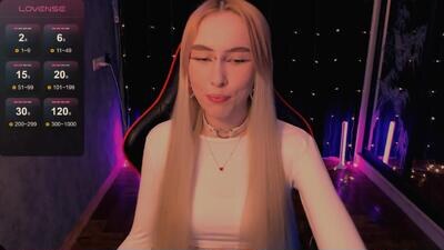 crybambi public webcam profile photo 2