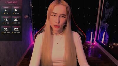 crybambi public webcam profile photo 3