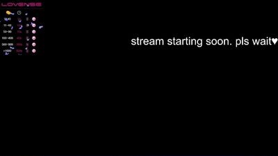 crysta_lin public webcam profile photo 2