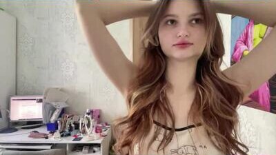 crystalstipp public webcam profile photo 10