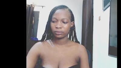 cumebony_petit public webcam profile photo 3