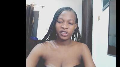 cumebony_petit public webcam profile photo 4