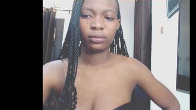 cumebony_petit public webcam profile photo 6
