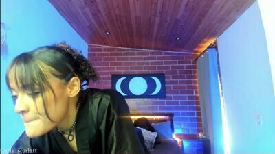 curly_scarlett69 public webcam profile photo 2