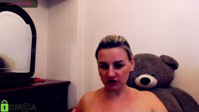 curvy_tender public webcam profile photo 2