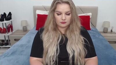 curvyanna13 public webcam profile photo 6