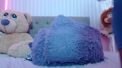 cute_isaaa public webcam profile photo 6