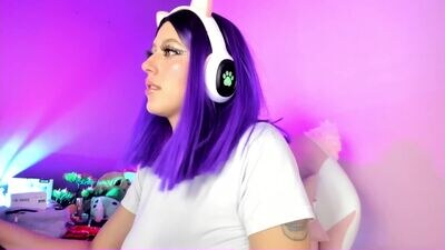 cute_stoone public webcam profile photo 3