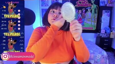 cutecinamonroll public webcam profile photo 6
