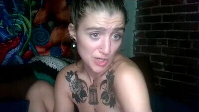 cutehairymiley public webcam profile photo 6