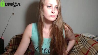 cuteolylioness public webcam profile photo 3