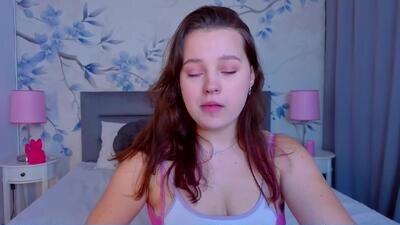 cutie__cutiee_ public webcam profile photo 3