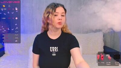 cutie_mili public webcam profile photo 2
