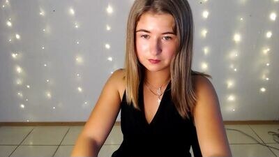 daddys_school_girl_ public webcam profile photo 2