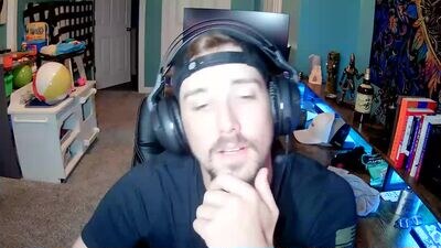 dadgoeswild public webcam profile photo 4