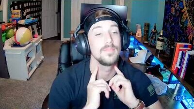 dadgoeswild public webcam profile photo 5