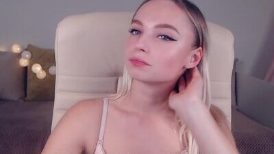 daisyhots public webcam profile photo 2