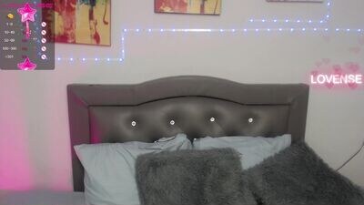 dami_alejandra_cp public webcam profile photo 4