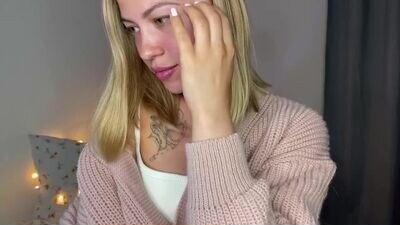 damn_cutie public webcam profile photo 3