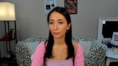 danaroges public webcam profile photo 4