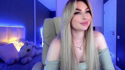 dancingcattyy public webcam profile photo 2