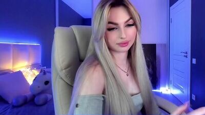 dancingcattyy public webcam profile photo 3