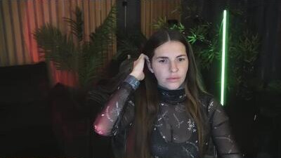 danielareign public webcam profile photo 7