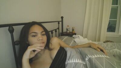 danielleryan public webcam profile photo 3