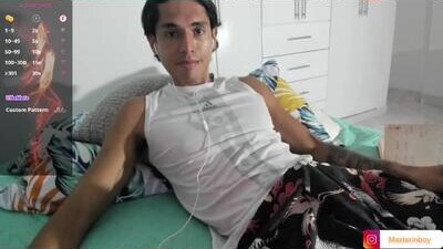 dantedecentralized public webcam profile photo 7