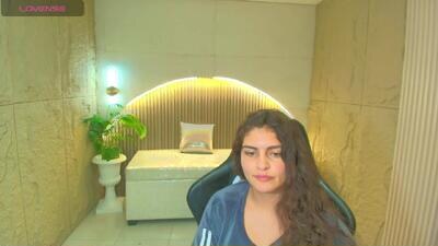 dany_r_ public webcam profile photo 2